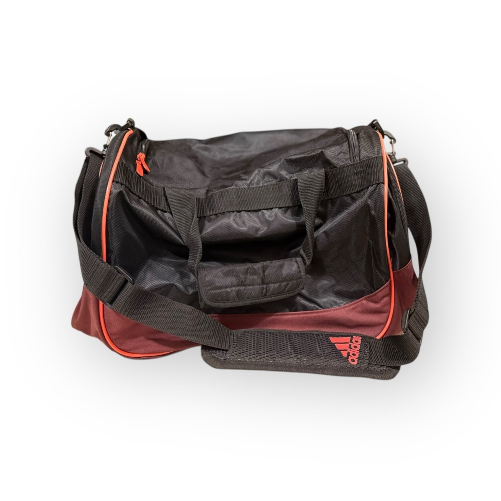 Adidas Medium Size Duffle Gym Bag Black/Orange Sports Travel Carry On - Picture 9 of 10